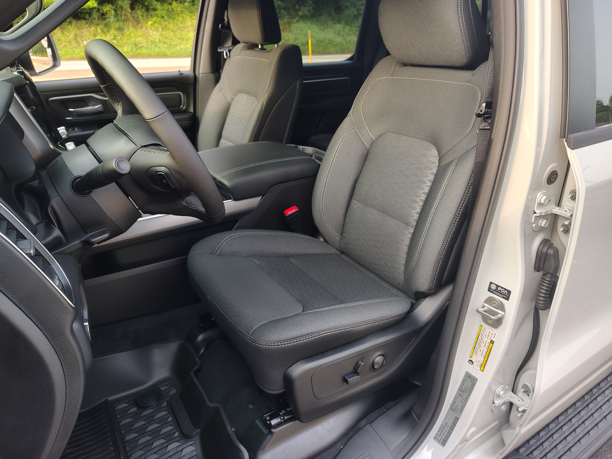 New 2026 RAM 1500 Big Horn AWD/4WD image 15