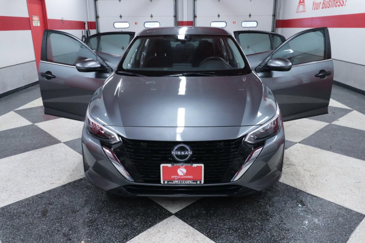 Used 2025 Nissan Sentra S FWD image 23