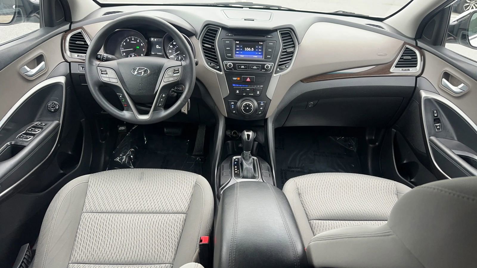 Used 2017 Hyundai Santa Fe Sport AWD/4WD image 21