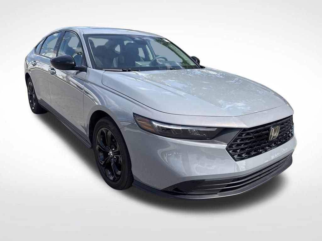 Certified 2025 Honda Accord SE image 8