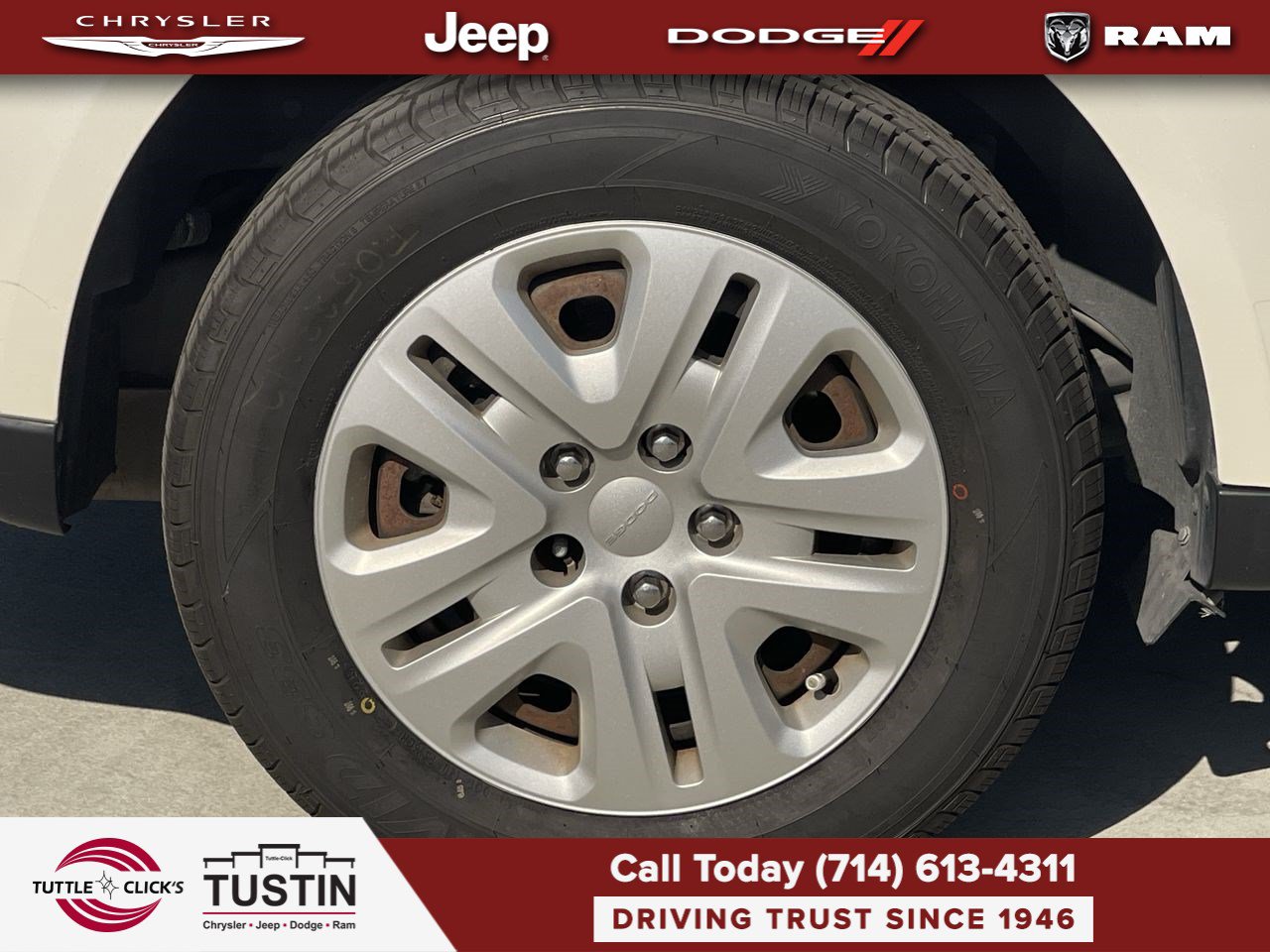 Used 2019 Dodge Journey SE FWD image 17
