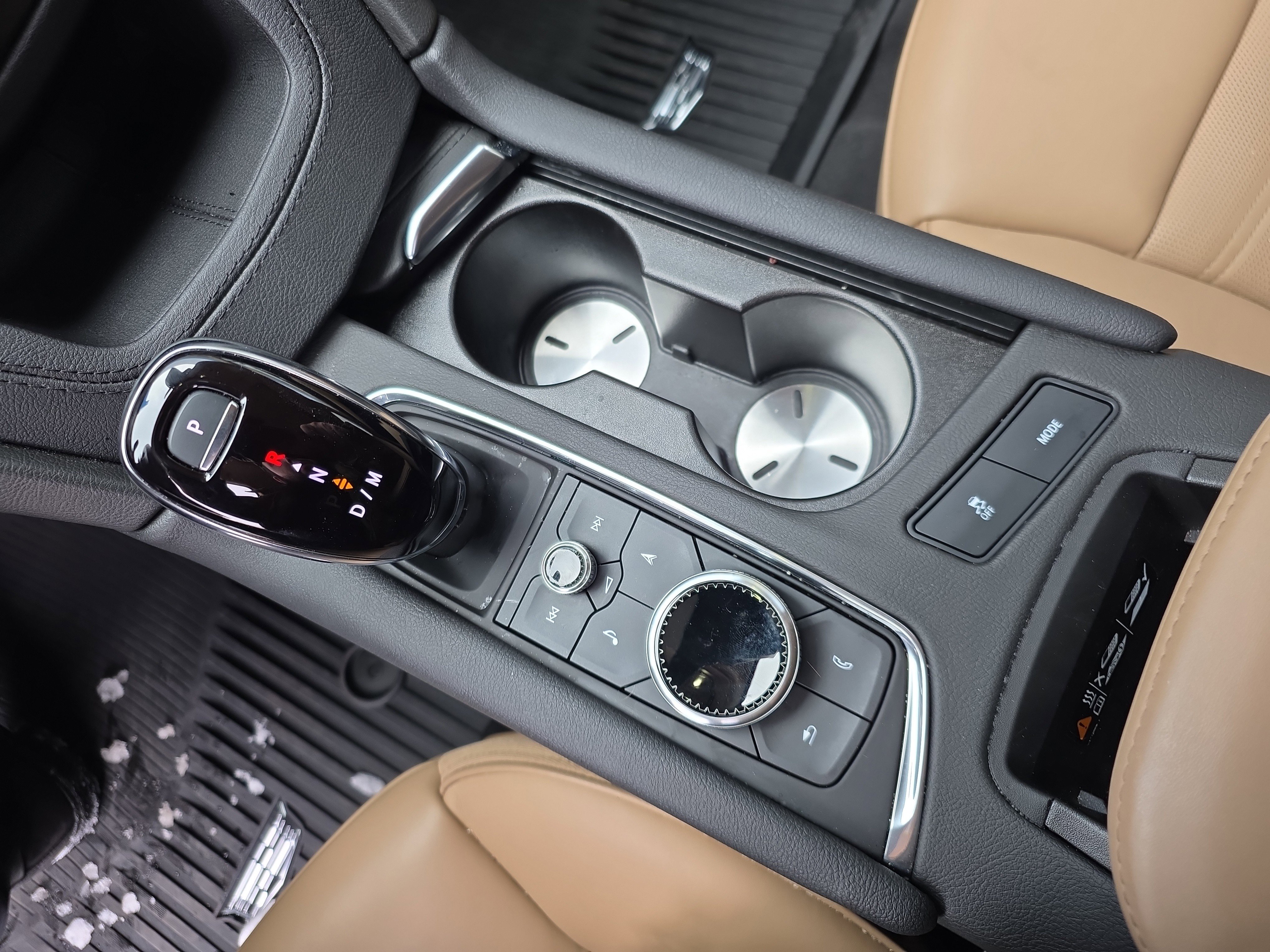 Used 2025 Cadillac XT6 Sport w/ Platinum Package image 30