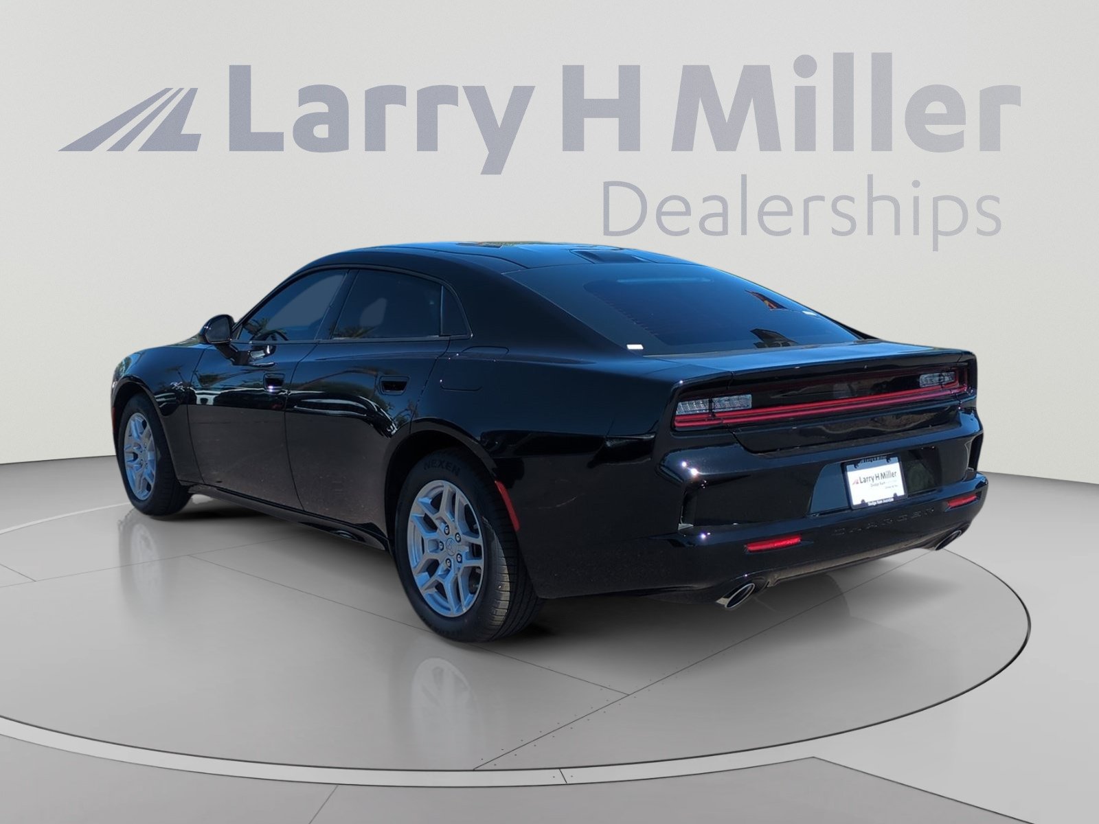 New 2026 Dodge Charger R/T AWD/4WD image 3