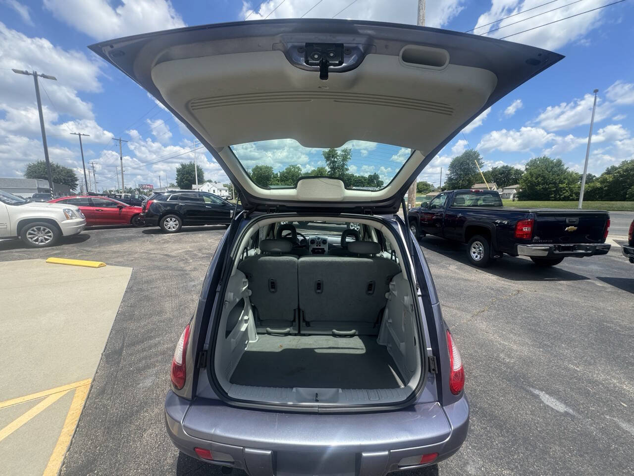 Used 2007 Chrysler PT Cruiser FWD image 25