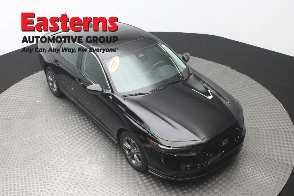 Used 2024 Honda Accord EX image 3