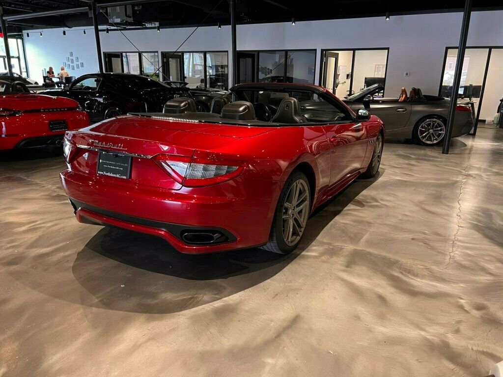 Used 2016 Maserati GranTurismo MC image 7