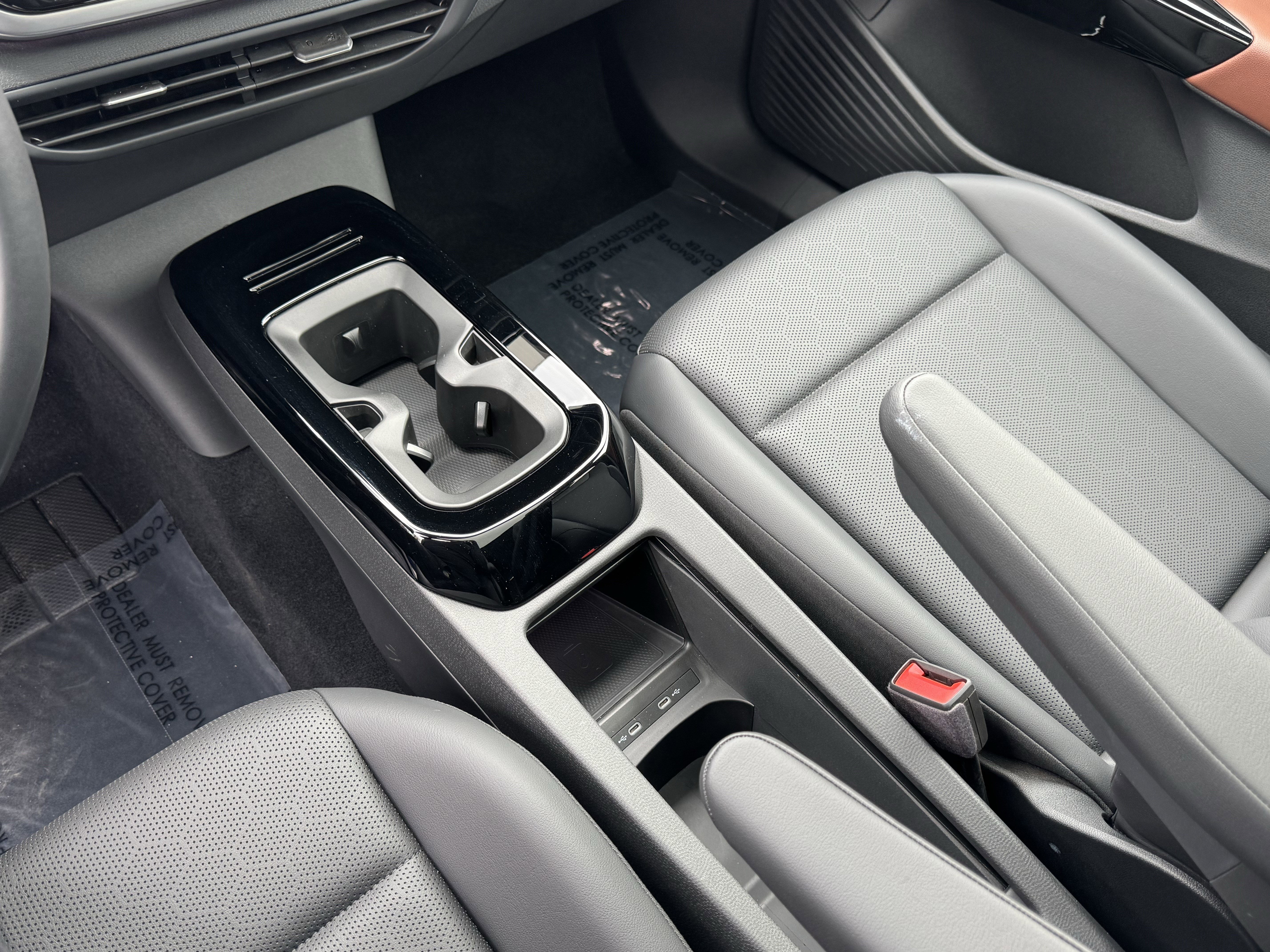 Used 2021 Volkswagen ID.4 Pro S image 26