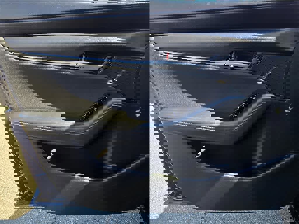 Used 2021 MAZDA MAZDA3 s image 13