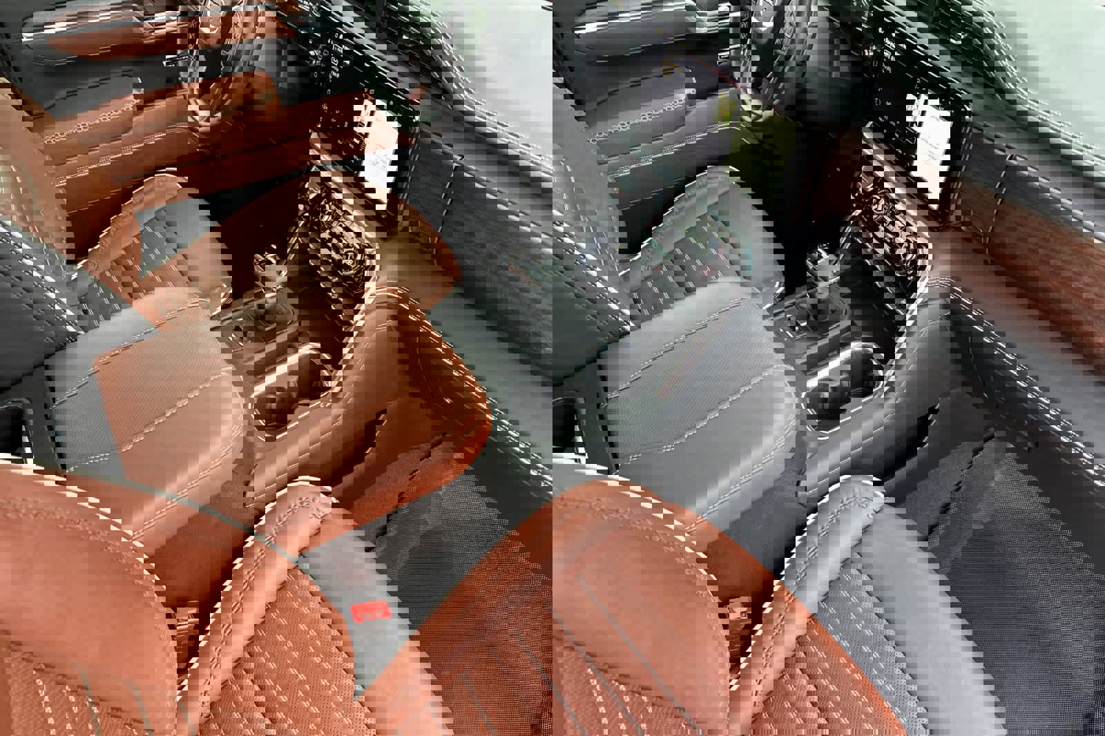 Used 2024 GMC Sierra 1500 Denali Ultimate image 15