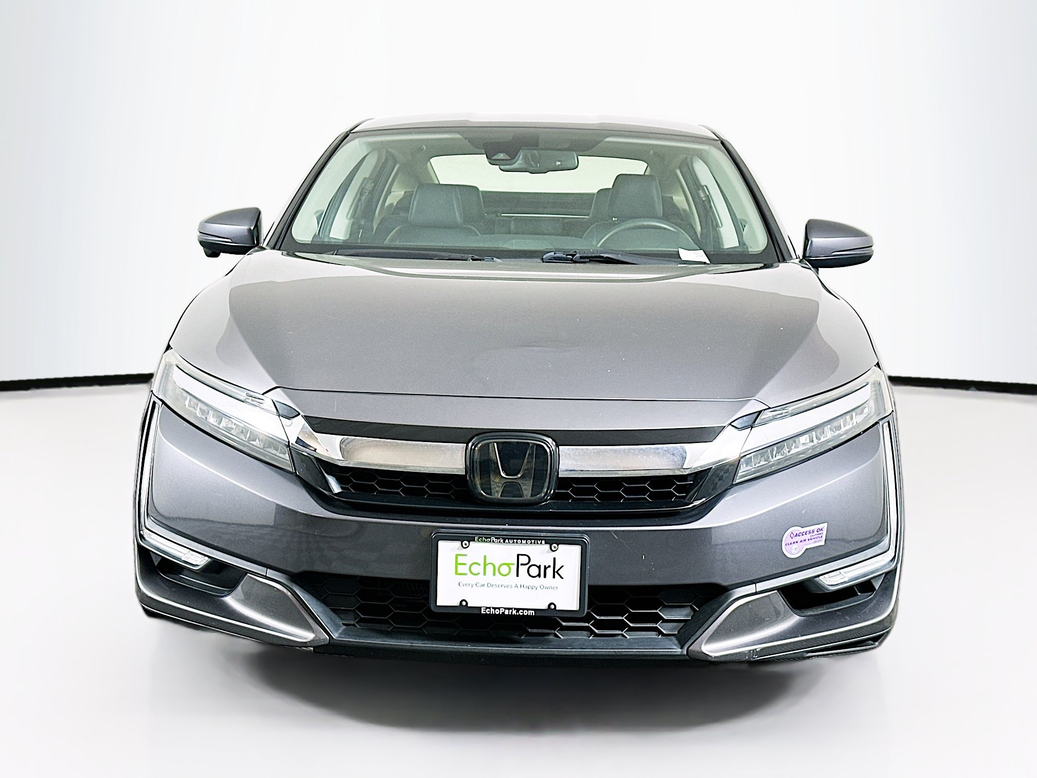 Used 2019 Honda Clarity Plug-In Hybrid image 2
