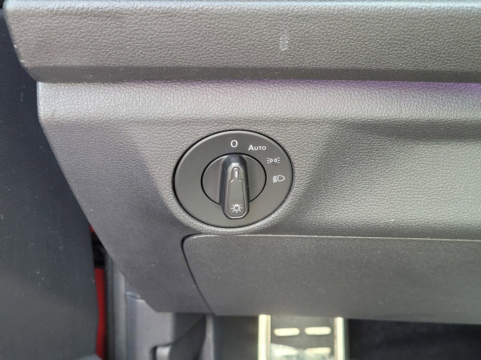 Used 2019 Volkswagen Jetta GLI image 16