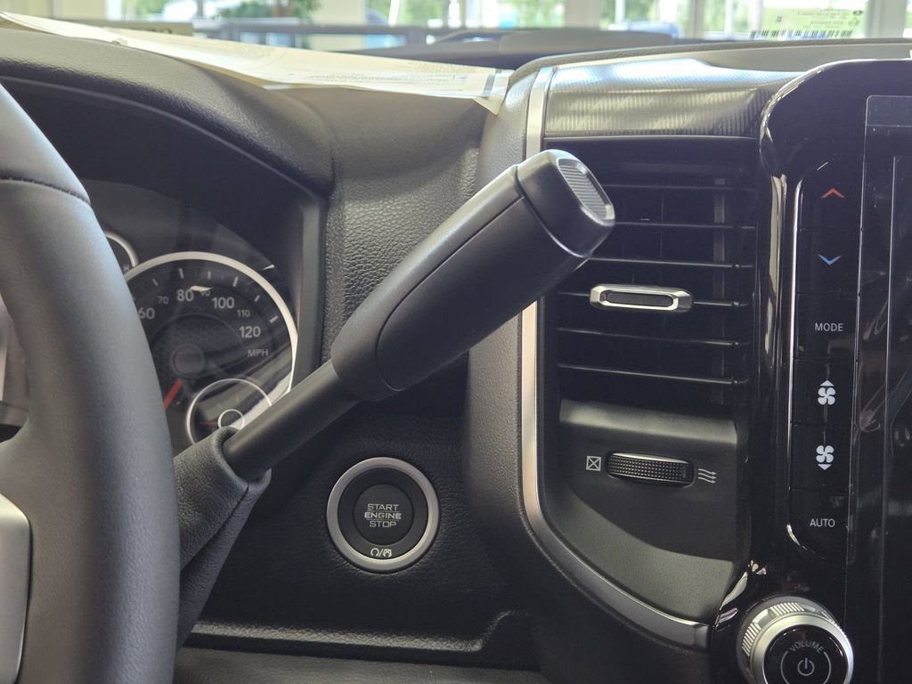 New 2025 RAM 2500 Big Horn image 20