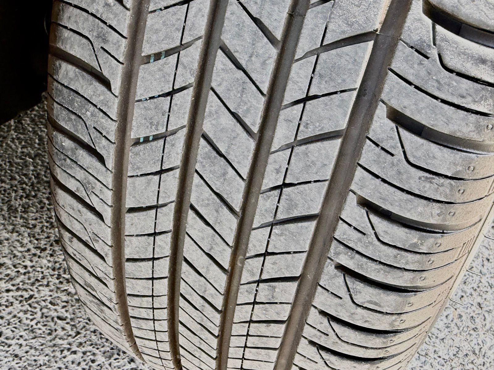 Used 2025 Toyota Corolla LE w/ LE Premium Package image 23