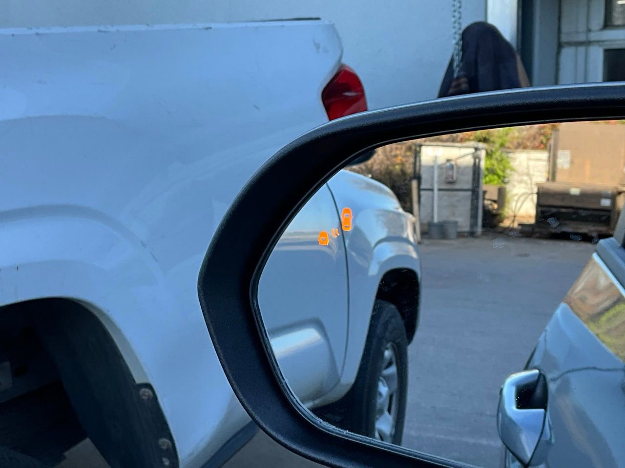 Used 2025 Kia Seltos S image 19