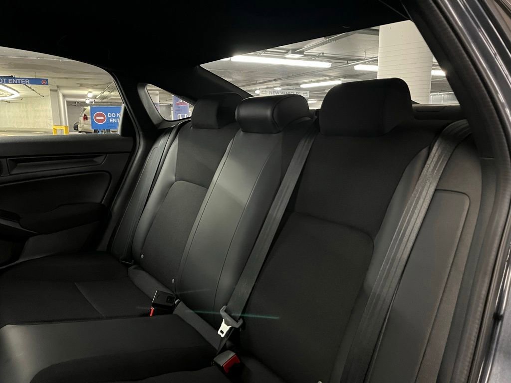 Used 2024 Honda Civic Sport image 18