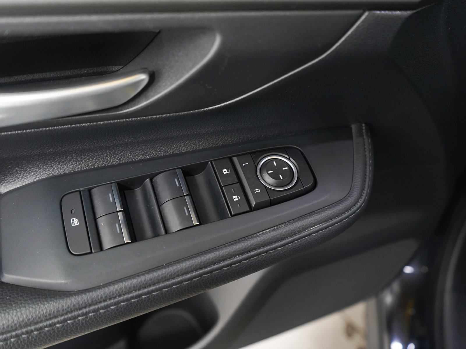 Used 2024 Toyota Grand Highlander XLE image 24