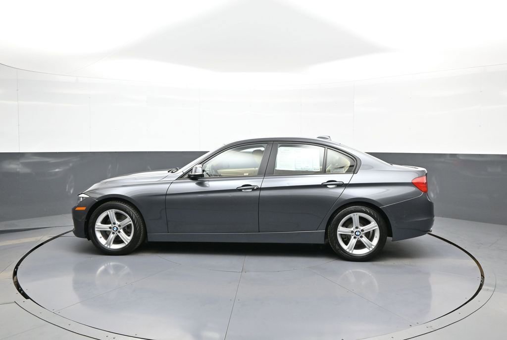 Used 2014 BMW 328i Sedan RWD image 9