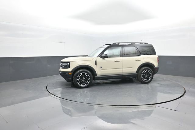 Certified 2024 Ford Bronco Sport Outer Banks w/ Tech Package image 4