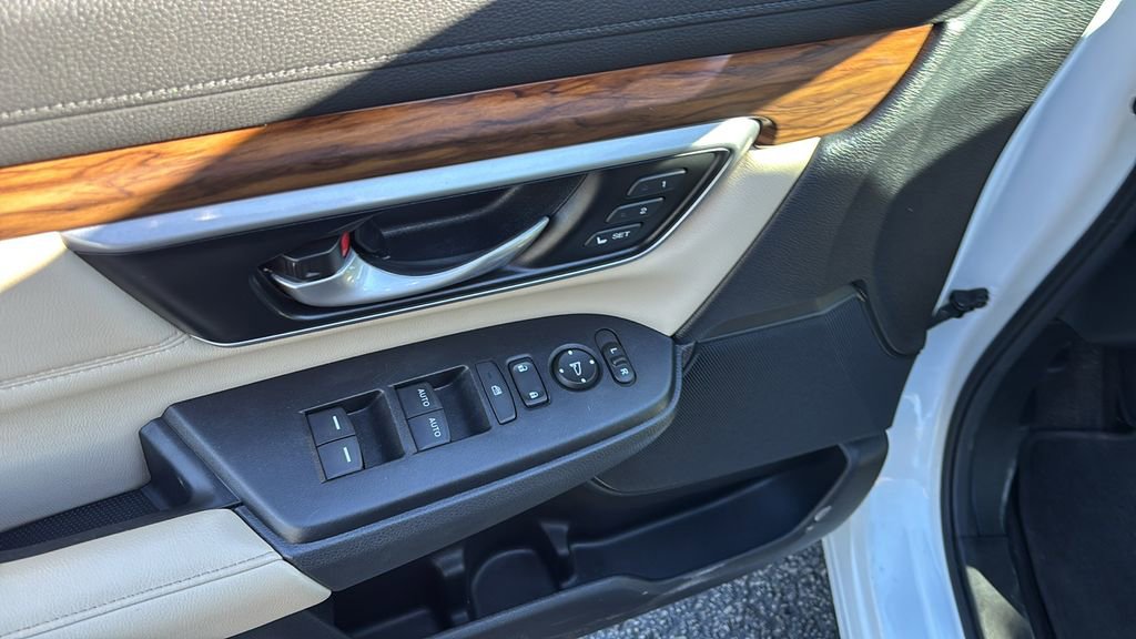Used 2022 Honda CR-V EX-L image 14