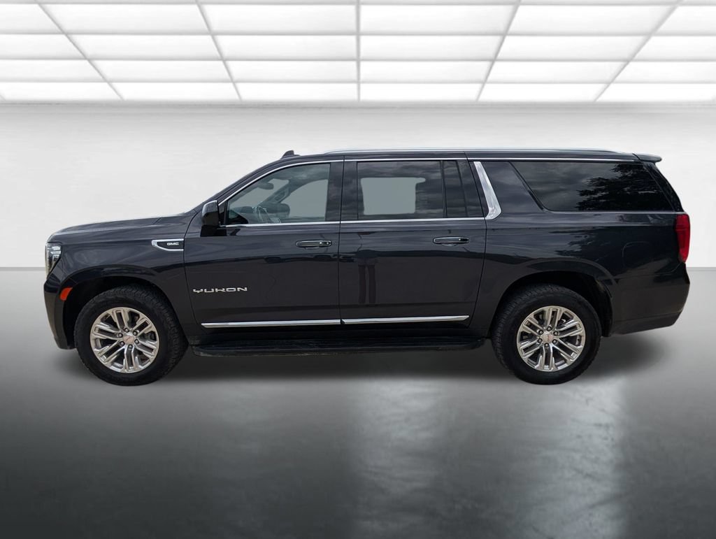 Used 2023 GMC Yukon XL SLT AWD/4WD image 29