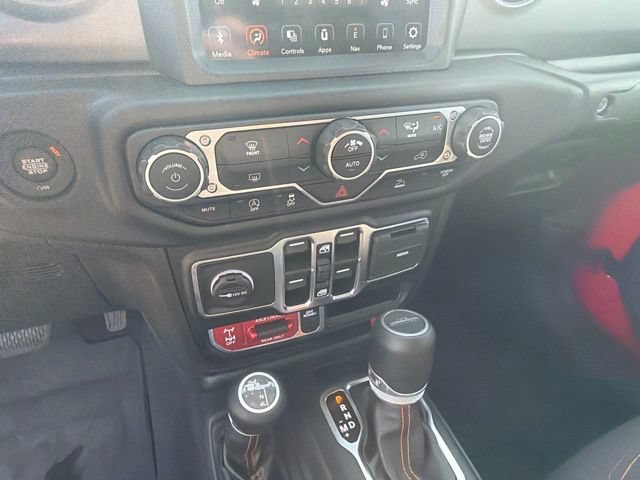 Used 2021 Jeep Gladiator Mojave AWD/4WD image 34