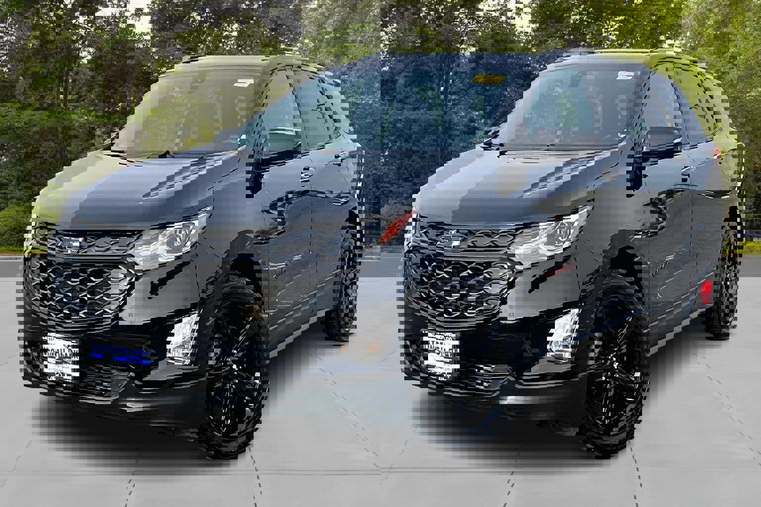 Used 2020 Chevrolet Equinox Premier w/ Premier Redline Edition image 3