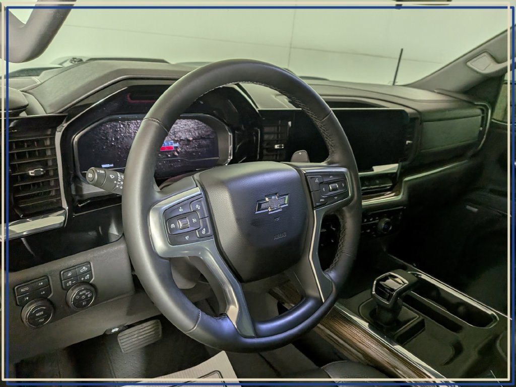 Certified 2024 Chevrolet Silverado 1500 LT Trail Boss w/ LT Trail Boss Premium Package AWD/4WD image 19