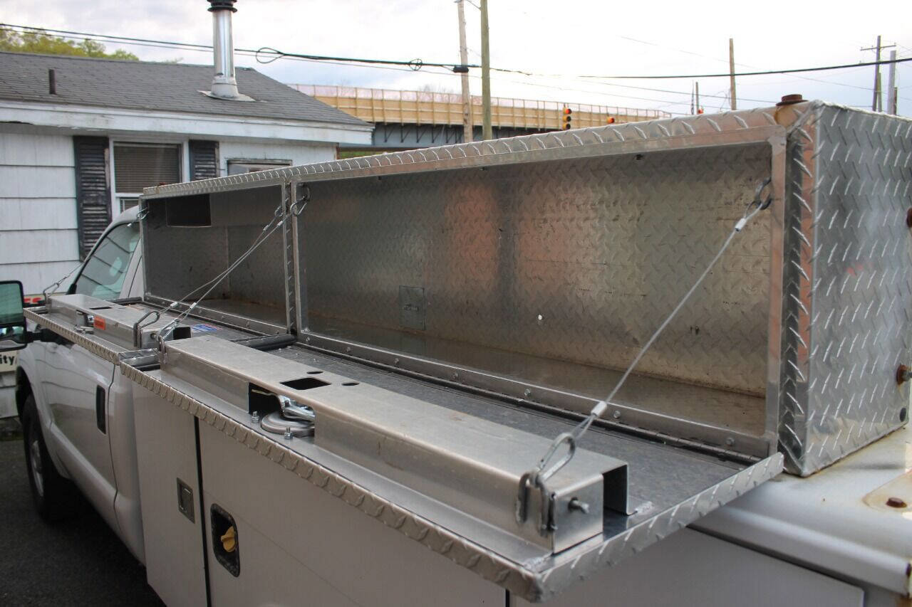 Used 2012 Ford F250 XL image 27