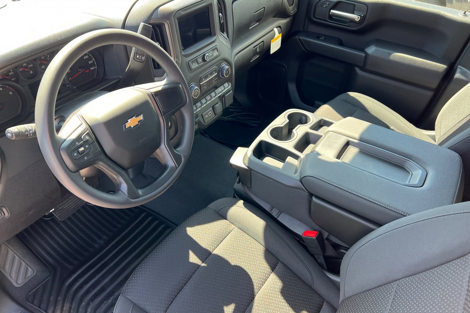 New 2025 Chevrolet Silverado 3500 W/T image 10