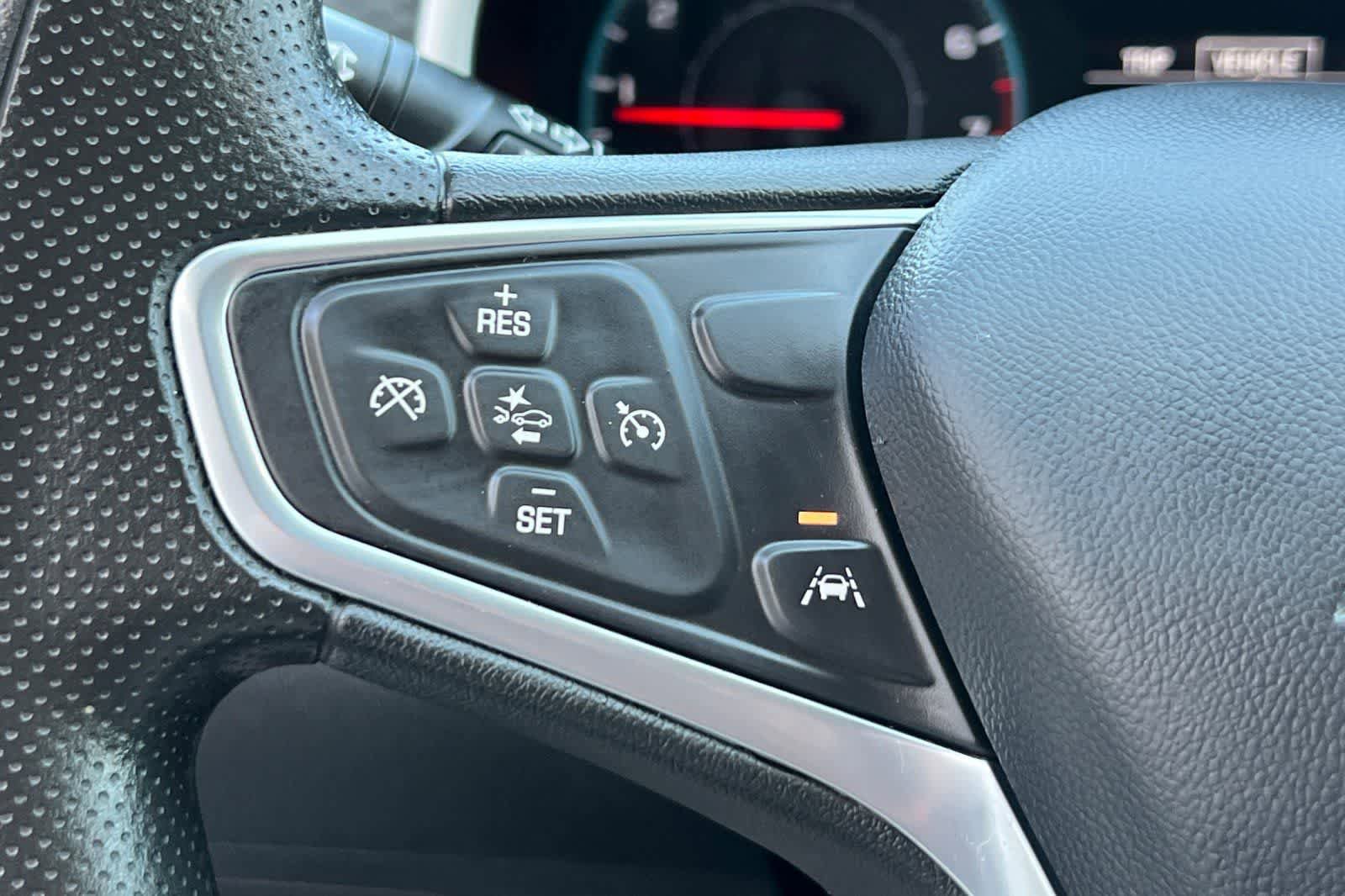 Used 2023 Chevrolet Malibu LT FWD image 30