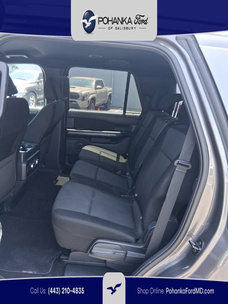 Used 2021 Ford Expedition XLT AWD/4WD image 9
