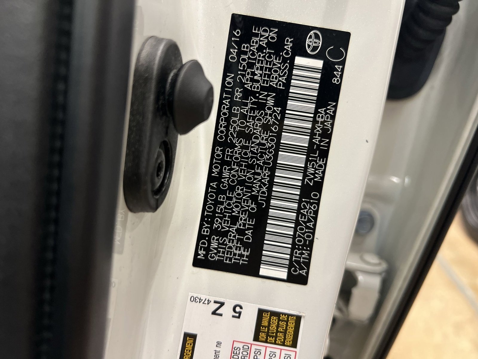 Used 2016 Toyota Prius Three Touring FWD image 26