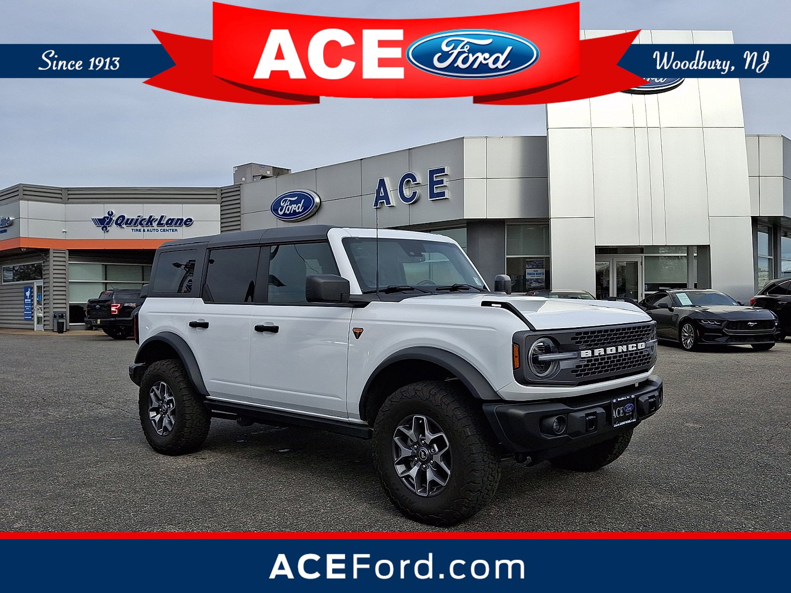 Certified 2023 Ford Bronco Badlands image 1