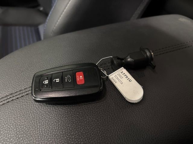 Used 2022 Toyota RAV4 XSE image 23