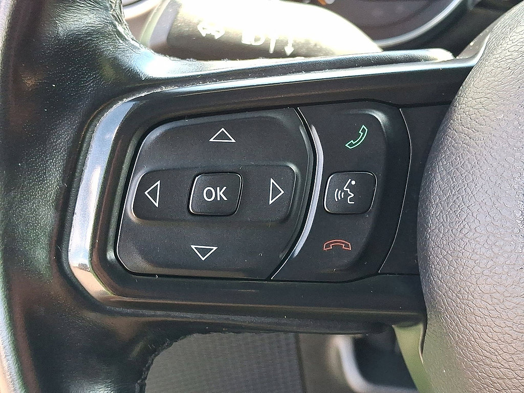 Used 2021 Jeep Gladiator Sport AWD/4WD image 23