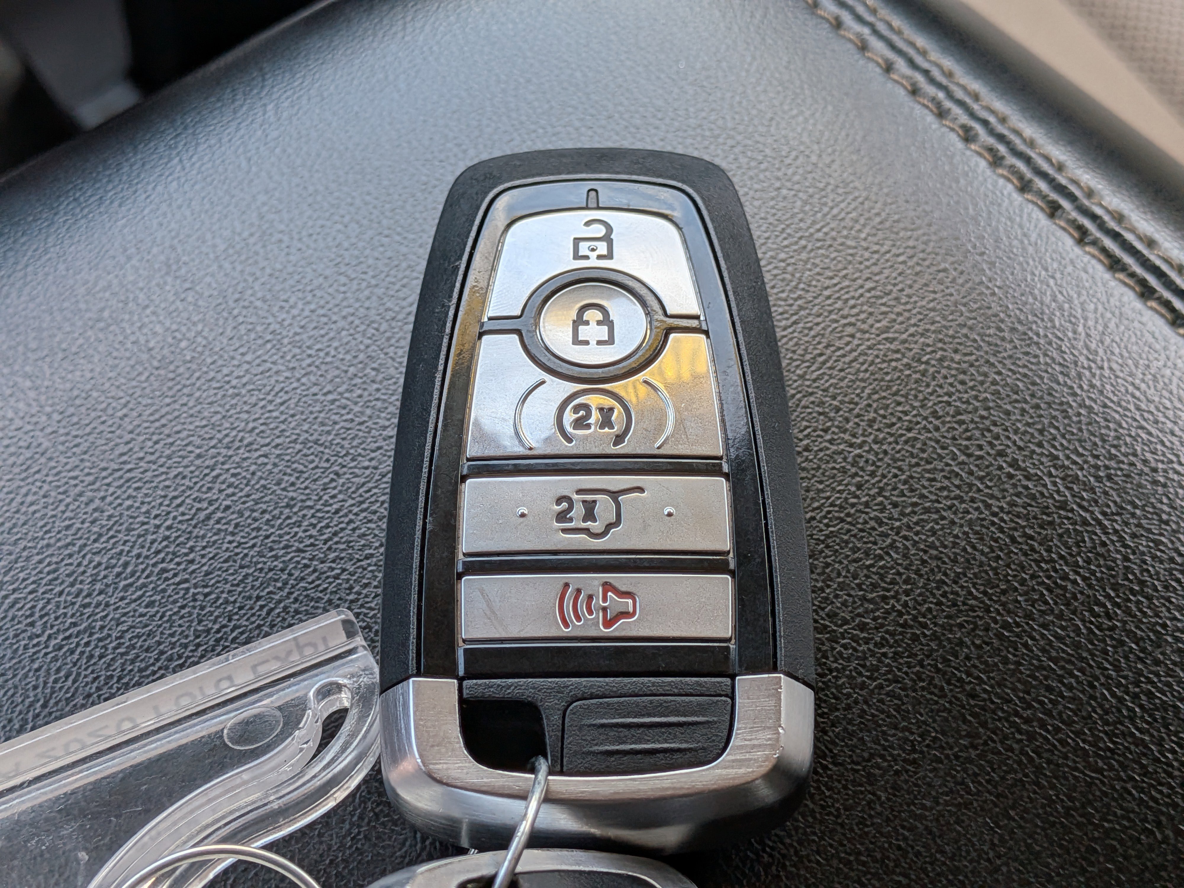 Used 2020 Ford Explorer Limited w/ Class III Trailer Tow Package image 36