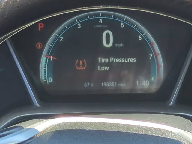 Used 2018 Honda Civic EX-T image 9