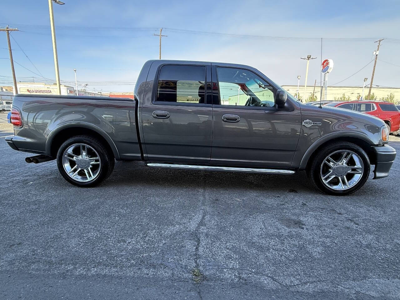 Used 2002 Ford F150 Harley-Davidson RWD image 4