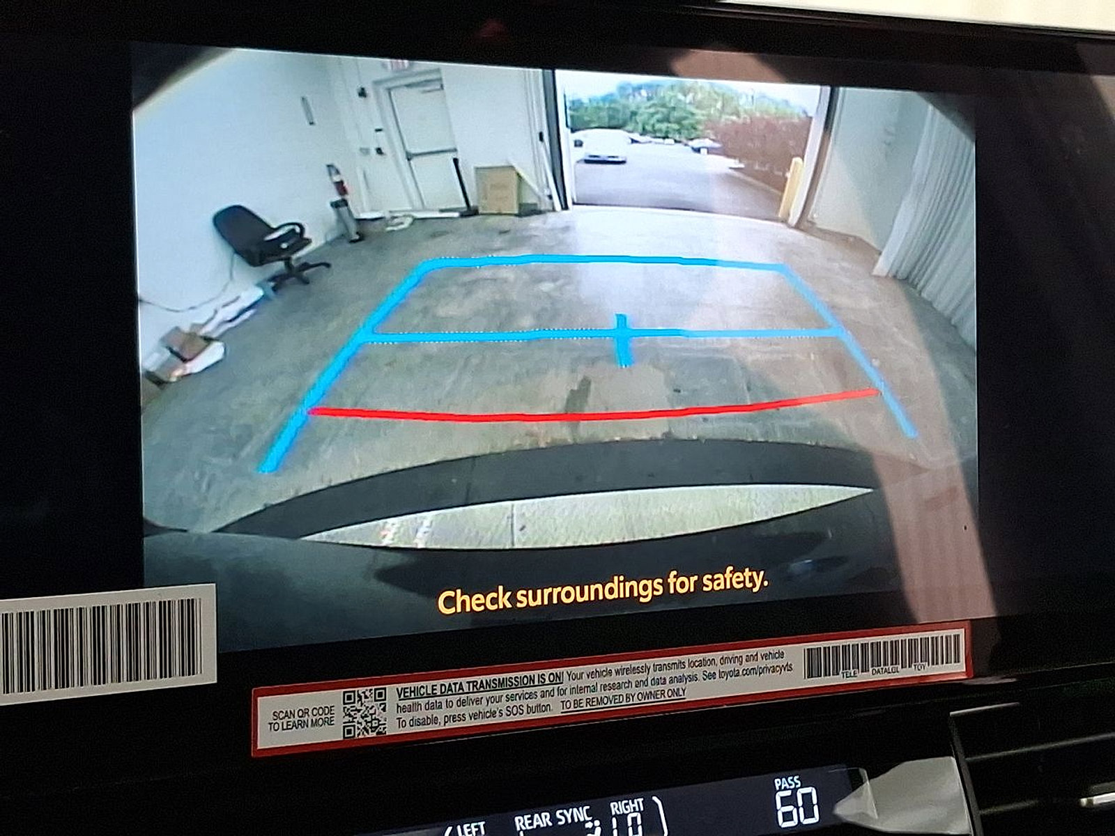 Used 2025 Toyota Sienna XSE w/ XSE Plus Package FWD image 21