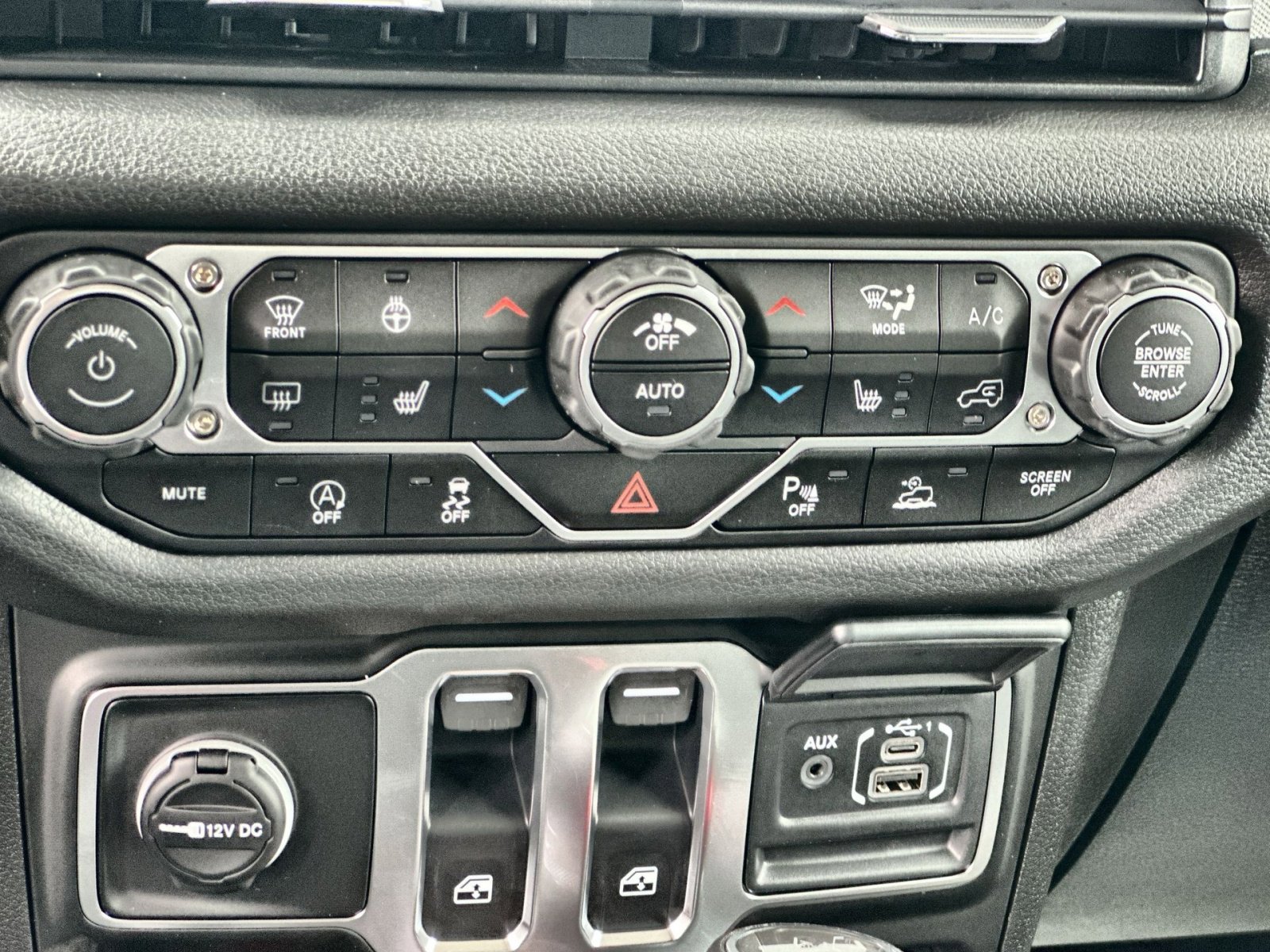 New 2025 Jeep Wrangler Sport image 20