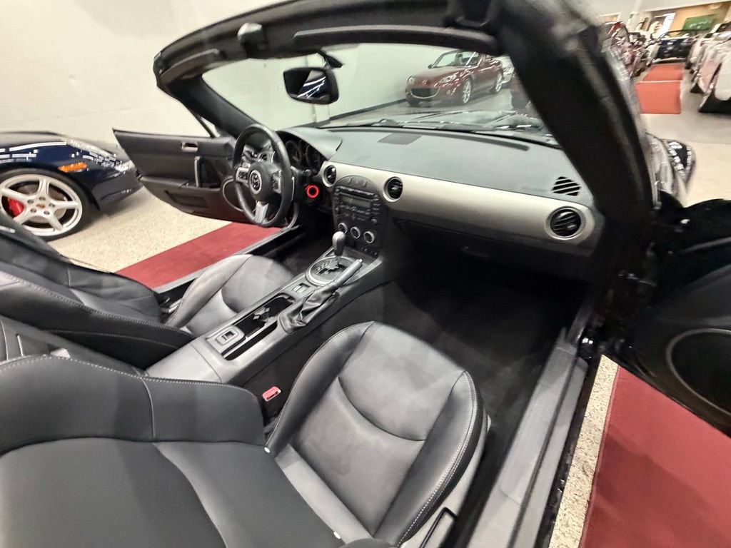 Used 2012 MAZDA MX-5 Miata Grand Touring w/ Premium Pkg RWD image 23