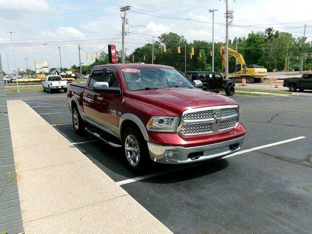 Used 2013 RAM 1500 Laramie w/ Convenience Group AWD/4WD image 3