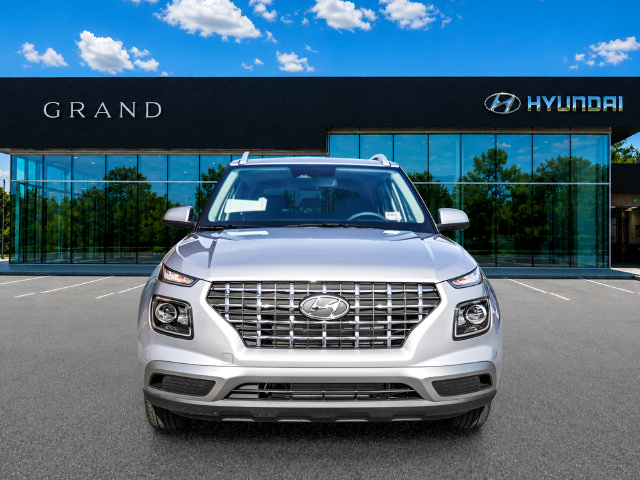 New 2026 Hyundai Venue SEL FWD image 9