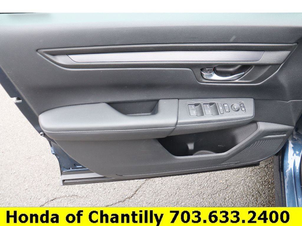 Used 2023 Honda CR-V LX image 20