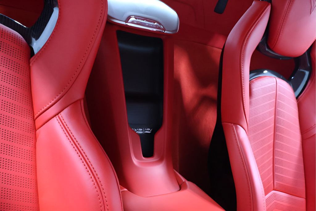 New 2027 Chevrolet Corvette Stingray Convertible RWD image 31