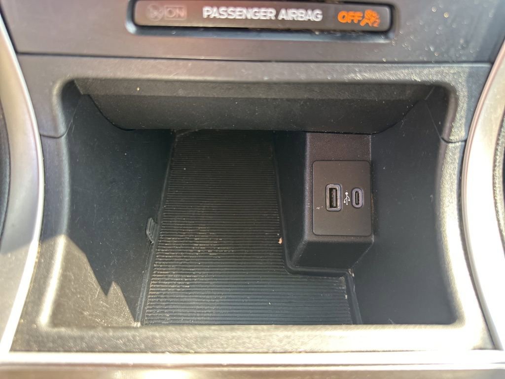 Used 2023 Ford Edge SEL image 20