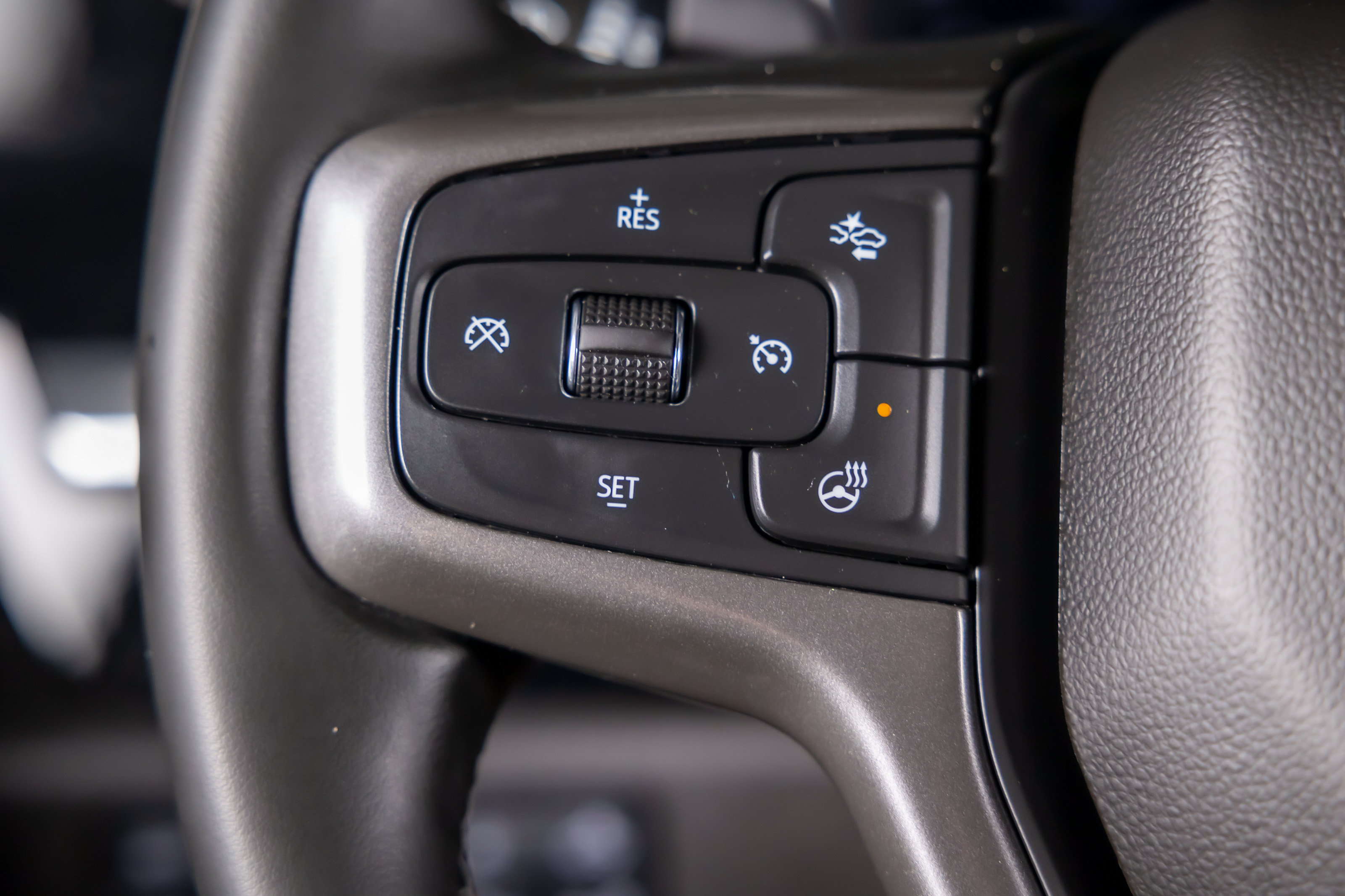 Used 2024 Chevrolet Silverado 1500 High Country w/ Z71 Off-Road Package AWD/4WD image 34