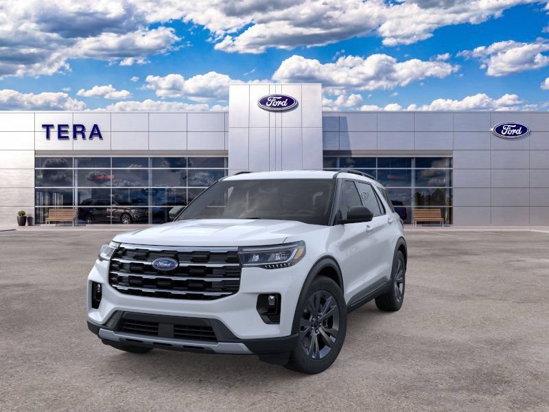 New 2026 Ford Explorer Active w/ Active Comfort Package AWD/4WD image 2