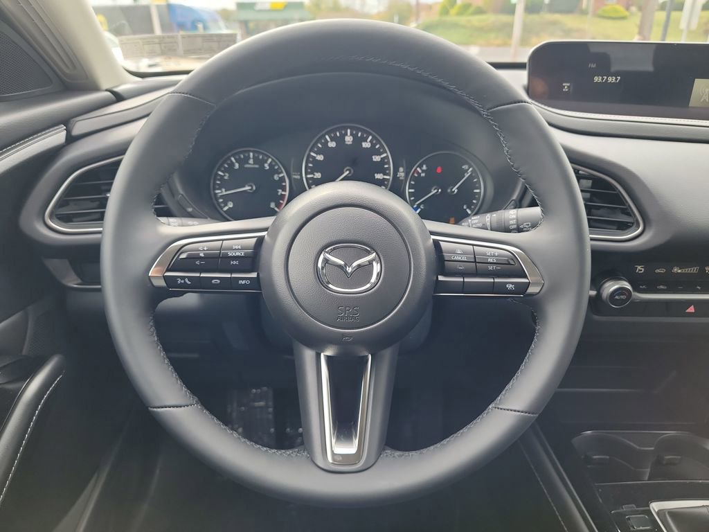 New 2025 MAZDA CX-30 AWD 2.5 S w/ Select Sport Pkg image 17