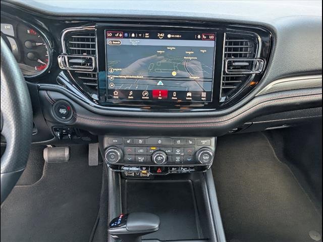 Used 2024 Dodge Durango GT image 10